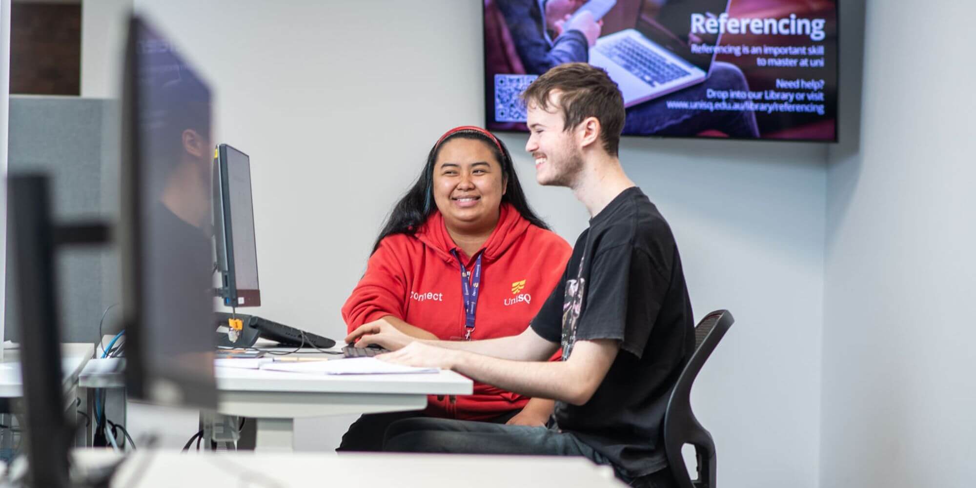 Student receiving support via an online chat with a UniSQ staff member.